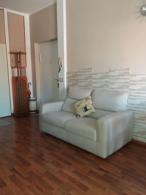 Mice Ottima Soluzione Per Il Centro E La Svizzera Apartment Como Bagian luar foto