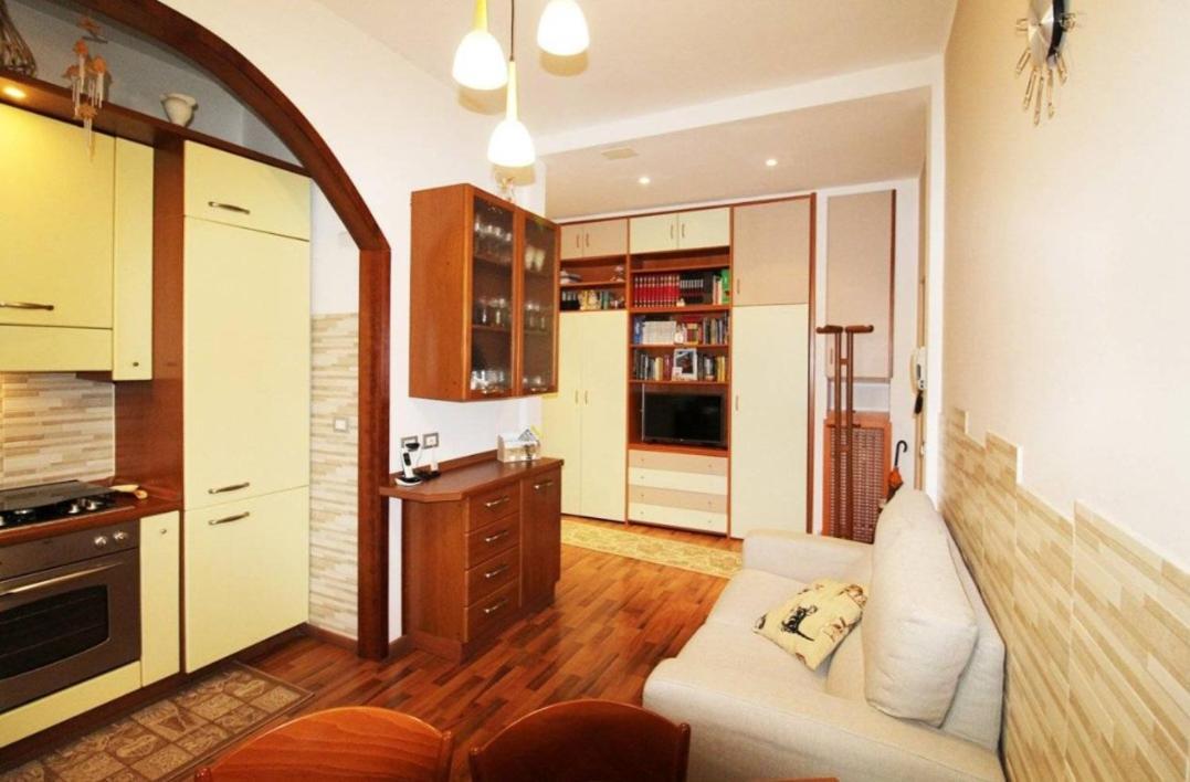Mice Ottima Soluzione Per Il Centro E La Svizzera Apartment Como Ruang foto